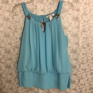 White House Black Market Lt. Teal sleeveless blous